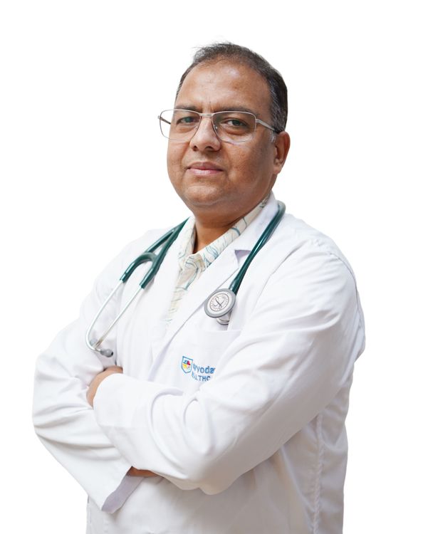 Dr. Deshbandhu | Critical Care,Internal Medicine | Sarvodaya Hospital