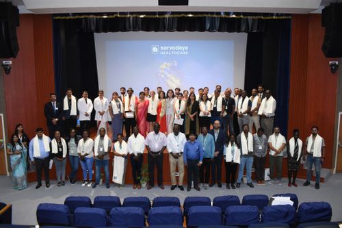 Sarvodaya Hospital Welcomes International Delegation